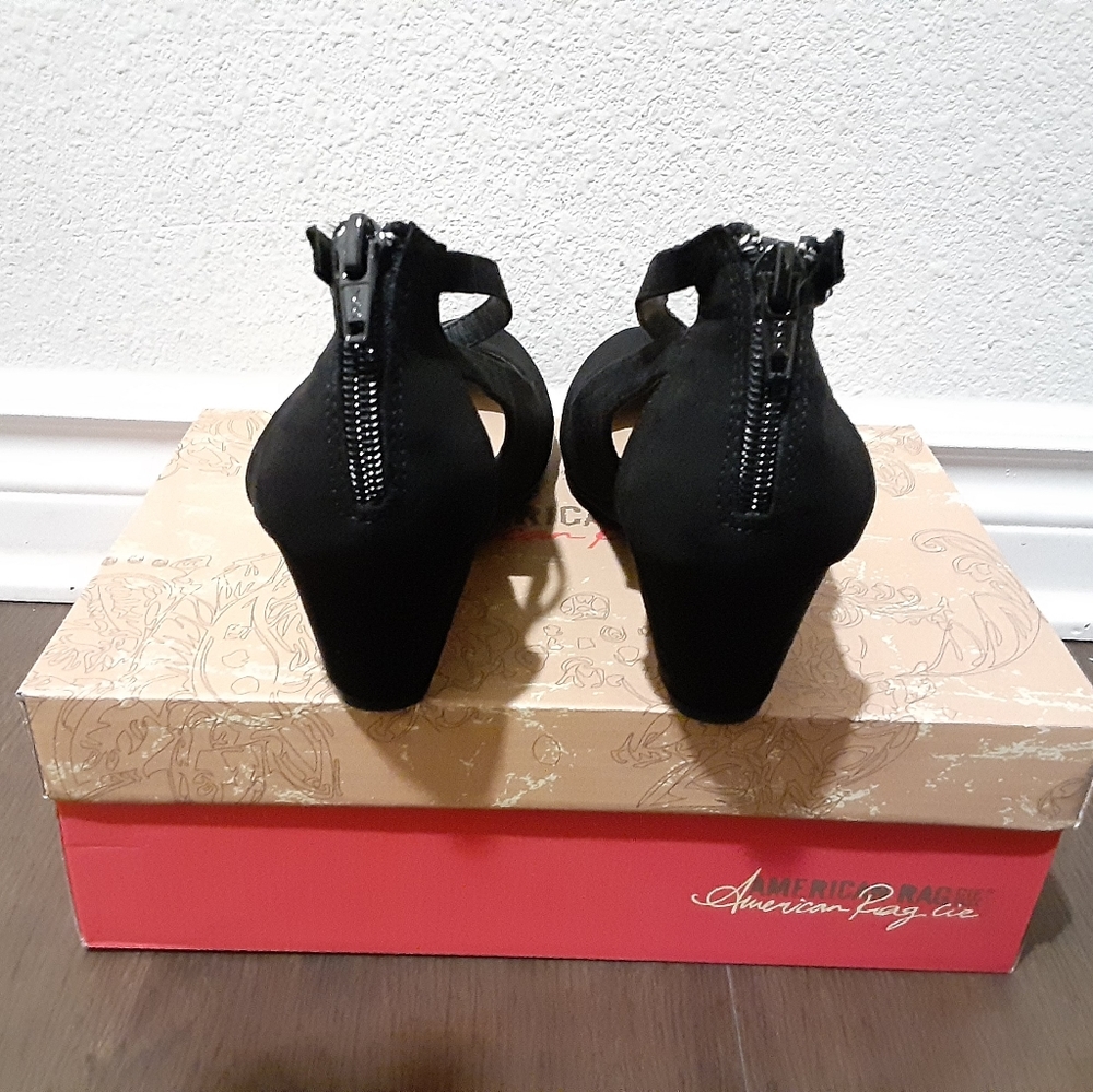 American Rag - Picture 3 of 4